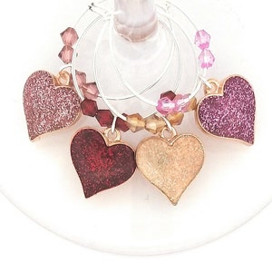 Valentine&#39;s Day Heart Wine Charms With Gift Bag and Be Mine Label Option, Heart Glass Tag Identifiers, Glass Markers, 4 Pack