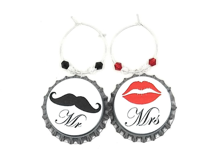 Mr. And Mrs. Kisses Wine Charms - Pack Of 2