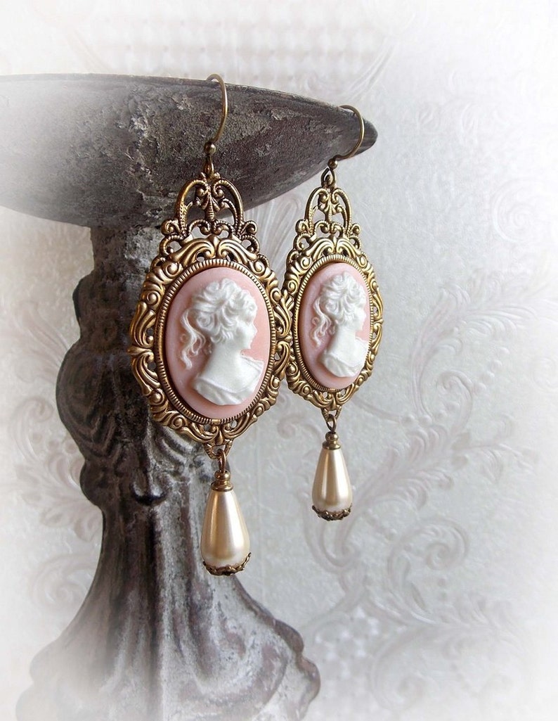 Light Rose Cameo Earrings Romantic Creamy Vintage Earrings Etsy