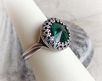 Emerald green Swarovski crystal ring bridal engagement ring green crystal stone ring medieval antique silver ring aged silver brass ring