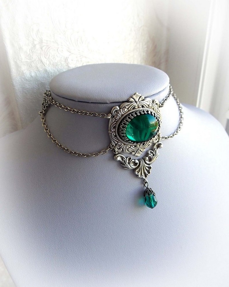 Emerald victorian gothic choker green jewel renaissance fantasy choker victorian emerald stone ornate choker victorian necklace image 3