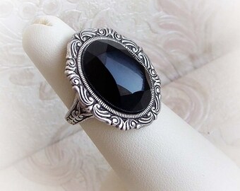 Black Crystal Ring: Gothic Victorian Style, Aged Silver Ornate Jewelry