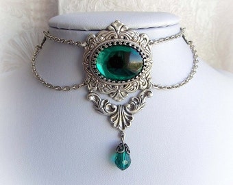 Emerald victorian gothic choker green jewel renaissance fantasy choker victorian emerald stone ornate choker victorian necklace