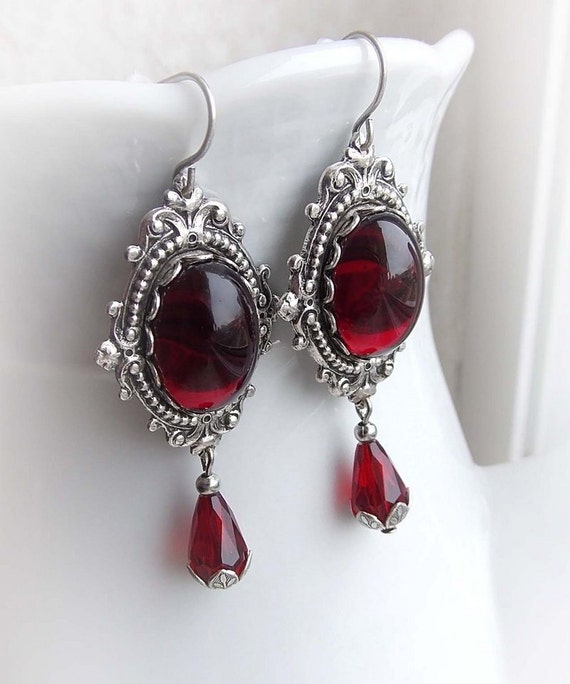 Set Gioielli Orecchini Pendenti E Collana In Granato Rosso Con Zirconi - Luckyshine