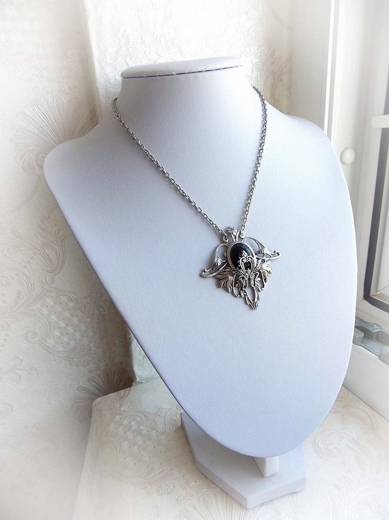Black Jewel Necklace Gothic Necklace Victorian Baroque Black Etsy