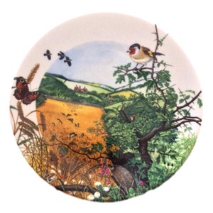 Vintage Wedgwood Collector Plate: &quot;Meadows and Wheatfields&quot; Country Panorama
