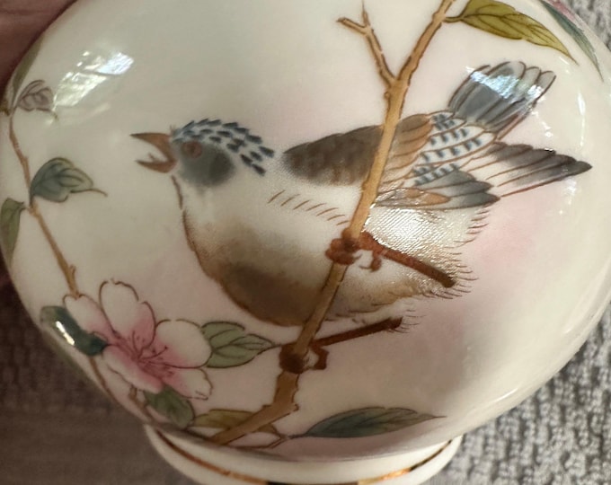 Yamaji Bird & Cherry Blossom Japanese Porcelain Floral Vase: Birds on Branches
