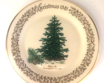 Lenox China Christmas Wall Hanging Plate | Fir Pine Tree | 1980s