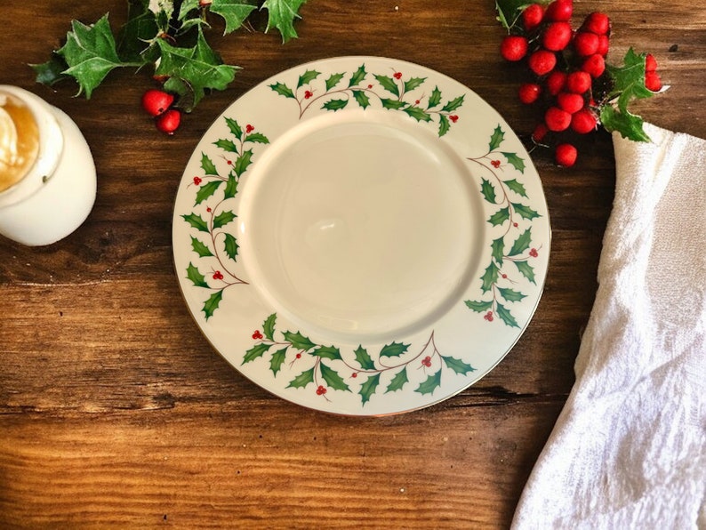 Lenox China Large Christmas Dimensions Ivory Porcelain Cookie Plate Holly and Red Berries image 7