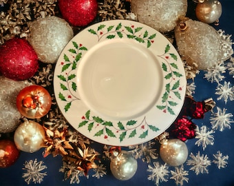 Lenox China Large Christmas Dimensions Ivory Porcelain  Cookie Plate | Holly and Red Berries