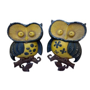 Vintage Metal Owl Wall Art Decor - Sexton USA - Pair