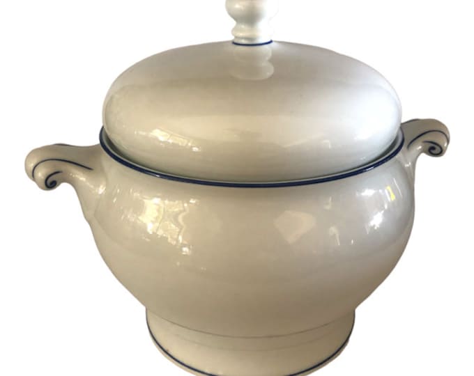 Tirschenreuth Soup Pot Blue and White Porcelain Covered Tureen German Serveware