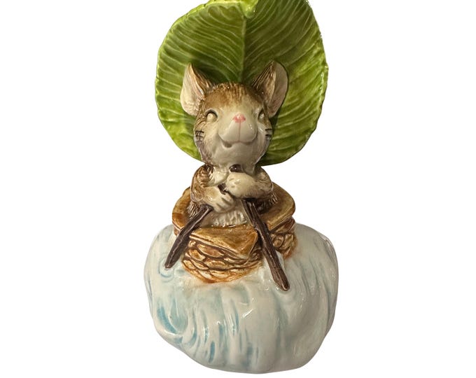 Otagiri Vintage Music Box | Little Mouse Under Green Leaf | Wind-Up Moon River