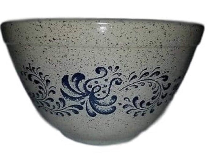 Pyrex mixing bowl Homestead pattern, vintage white blue kitchen