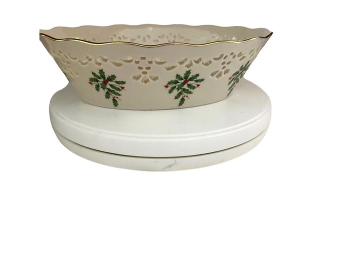 Christmas China Oval Pierced Porcelain Bread Bowl | Holiday Table Decor, Festive Servingware & Gift