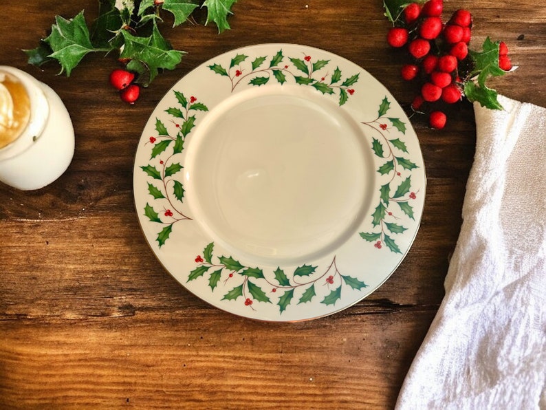 Lenox China Large Christmas Dimensions Ivory Porcelain Cookie Plate Holly and Red Berries image 9