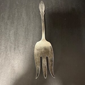 Vintage Wm Rogers Silverplate Serving Fork, 1930s Flatware Meat Fork, Elegant Table Decor & Dining Essentials