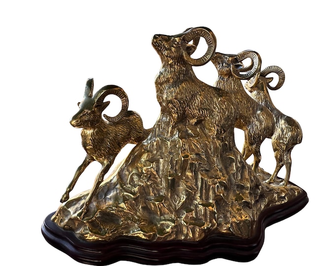 Rocky Mountain Sheep Figurine, Lodge Animal Sculpture, Rustic Wildlife Rams Decor