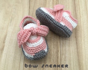 Bow Sneakers Crochet Shoes - Sneaker CROCHET PATTERN - Toddler Shoes Crochet Patterns - Handmade Toddler Booties Tutorial