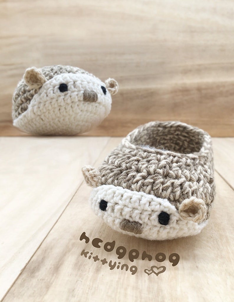 Hedgehog Booties CROCHET PATTERN Hedgehog Crochet Baby Shoes, Slippers, Moccasins Woodland Hedgehog Baby Booties Porcupine Booties image 4