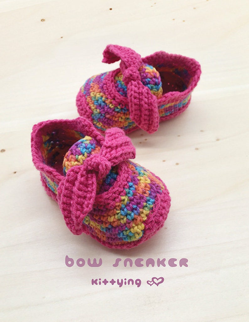 CROCHET PATTERN Bow Sneakers for Newborn Preemie Crochet Shoes Newborn Crochet Booties Baby Bow Booties 18 Doll Shoe Patterns image 5