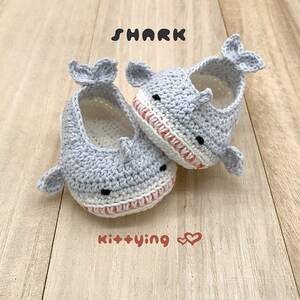 Crochet Pattern Shark Baby Booties, Crochet Baby Booties, Shark Crochet Patterns, Newborn infant toddler tailles Chaussures de bébé créature de la mer image 7