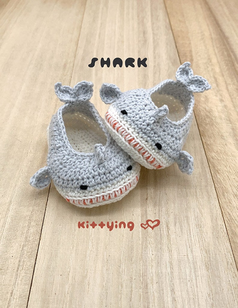 Crochet Pattern Shark Baby Booties, Crochet Baby Booties, Shark Crochet Patterns, Newborn infant toddler tailles Chaussures de bébé créature de la mer image 7