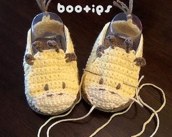 Giraffe crochet baby shoes pattern digital download - Woodlands animal slip on slippers moccasin socks baby booties crochet pattern loafers