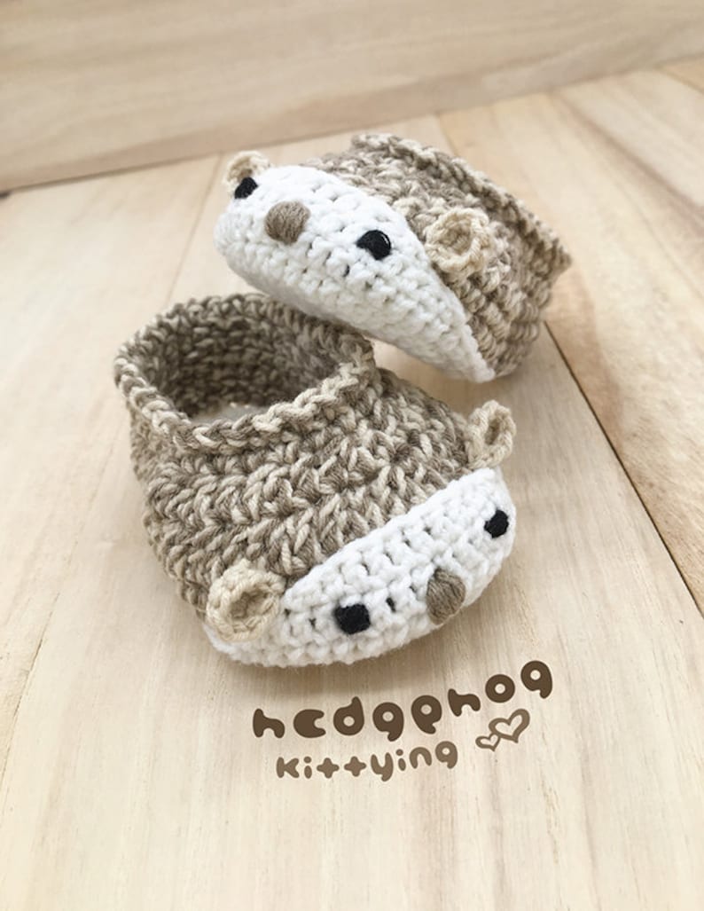 Hedgehog Booties CROCHET PATTERN Hedgehog Crochet Baby Shoes, Slippers, Moccasins Woodland Hedgehog Baby Booties Porcupine Booties image 2