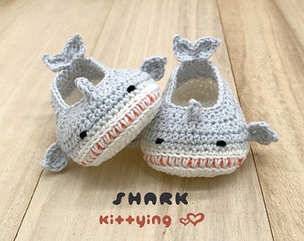 Crochet Pattern - Shark Baby Booties, Crochet Baby Booties, Shark Crochet Patterns, Newborn infant toddler sizes - Sea creature baby shoes