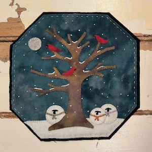 A Winters Night Mat - ePATTERN Download | Applique | Patchwork | Hand Stitching