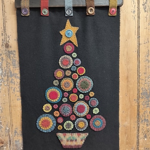 PENNY CHRISTMAS TREE ePattern Download | Patchwork | Applique