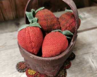 Eine Wollerdbeere ePattern | Applikation | Handstickerei | Patchworkarbeiten