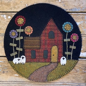 Welcome  Home Mat - ePATTERN Download | Applique | Patchwork | Hand Stitching