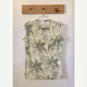 Sleeveless Printed Tshirt,Women Cotton Muscle Top,Vacation Tshirt Tank,Boho Plam Tree Sleeveless Top,Tropical Print Basic Tee