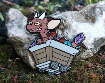 Joride, Kobold Hard Enamel Pin, big pin, ttrpg, pathfinder, dungeons and dragons, dnd