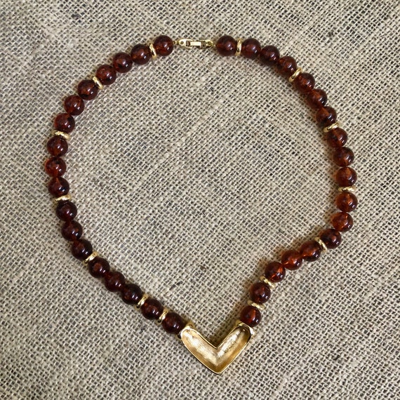 Napier Amber Bead Vintage Necklace Gold V Pendant… - image 5