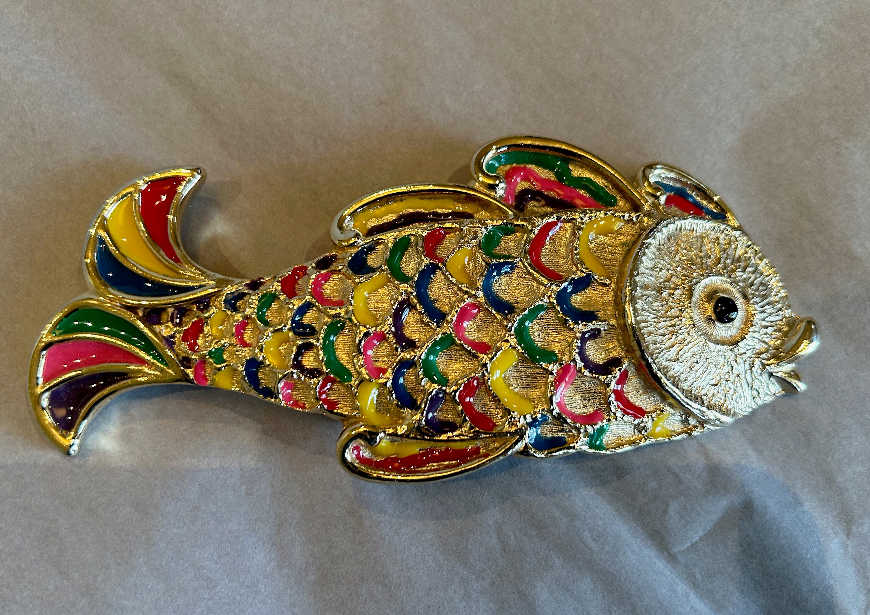 Mimi Di N Rainbow Fish Belt Buckle: Gold Metal Hand-painted 