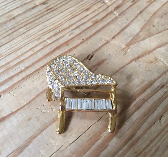 Gold Rhinestone Baby Grand Piano Brooch Pin Music… - image 2
