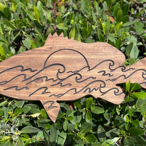 Grouper with Waves
