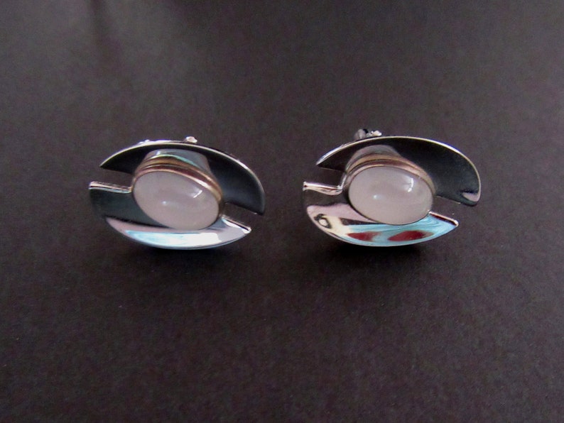 Free U.S Shipping Business faux opal Groom- Wedding ANSON polished silver tone modernist vintage cuff links with white opaque stone