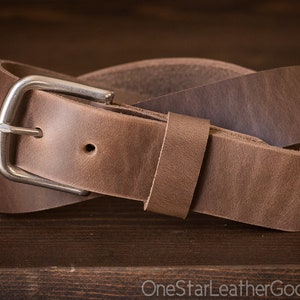 Custom sized belt - 1.5&quot; width, Horween Chromexcel leather, heel bar buckle - natural
