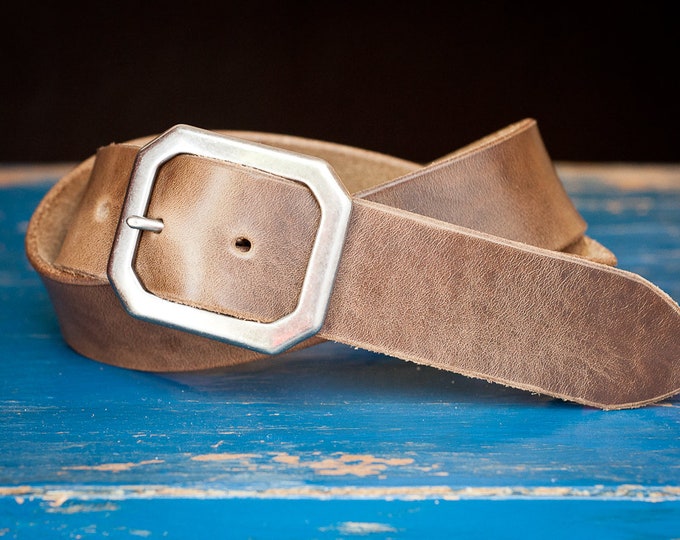 Custom sized belt - 1.5" width, Horween Chromexcel leather, center bar buckle - natural