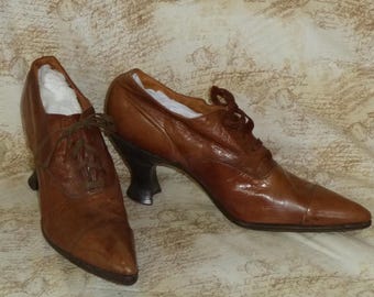 NOS Antique Shoes late 1800s early 1900s "Walk Over" Oxford Shoes-Brown Leather-Stage-Photo-Prop