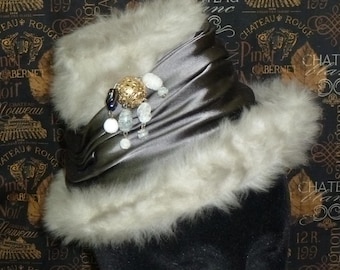 Chapeaux Chic Vintage Hat Mod Dolly Madison 1960s Gray size 21 1/2