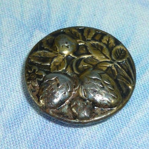 Antique Mixed Metal Button Strawberry Embossed Picture Button 3/4"