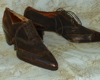 Antique Edwardian Oxford Shoes 1900s-Womans Brown Leather Wingtip Shoes-Stage-Photo-Prop
