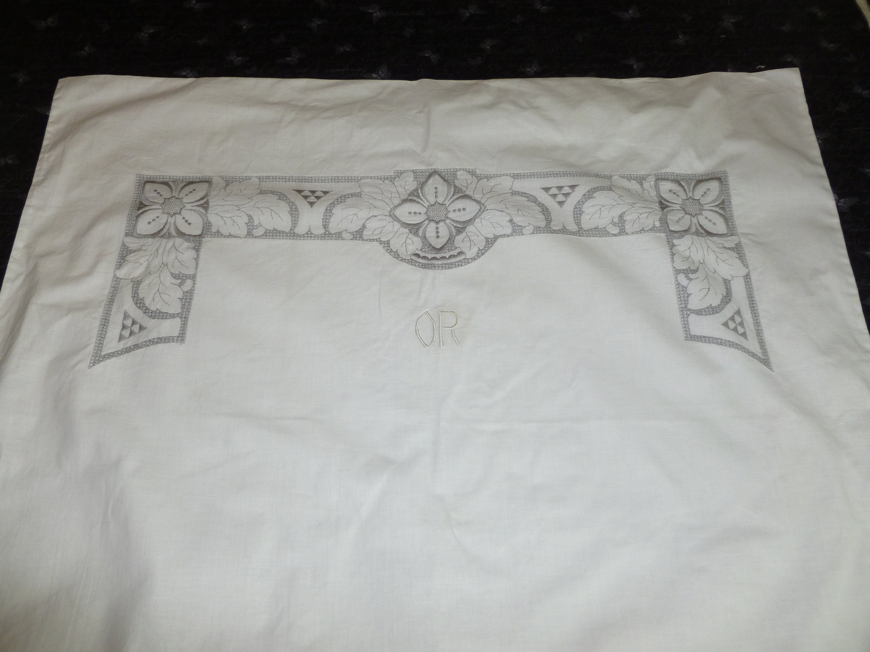 洋書 Monograms and Antique Linens Antique Monogram Linen Sheet - Etsy