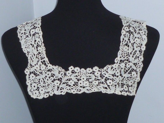 STUNNING Antique Lace Collar Dress Front Yoke Vin… - image 3