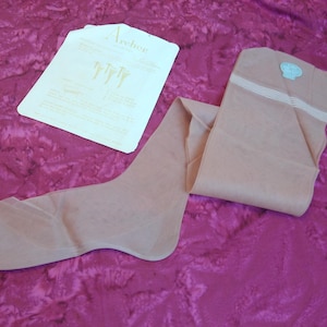 NOS Vintage Stockings Seamed Garter Stockings &quot;Archer&quot; size 9 1/2 Nylon Hosiery 1 Pair UNWORN